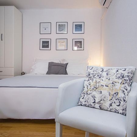 Apartmani Leo-Marin Makarska Exterior foto